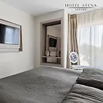 Atena*** מלון סאטורן
