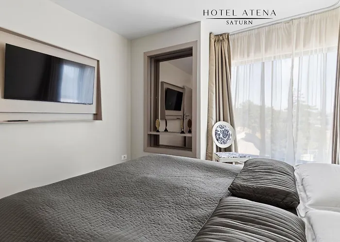 Atena*** Hotel Saturn